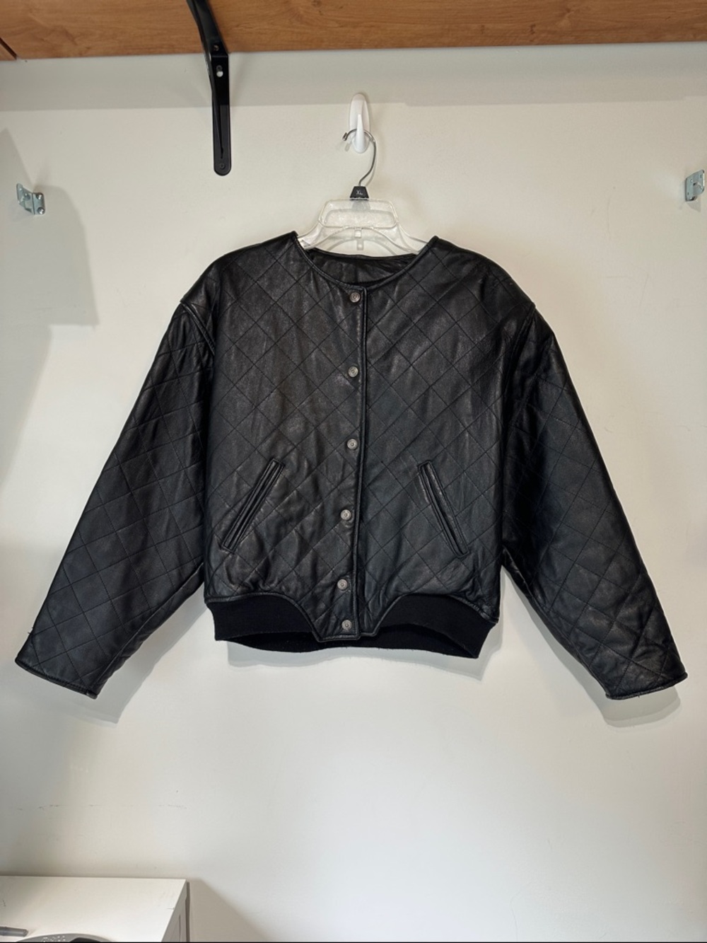 Vintage Express Genuine Leather Jacket Women's-Black-Lined-Snap Closure-Size M